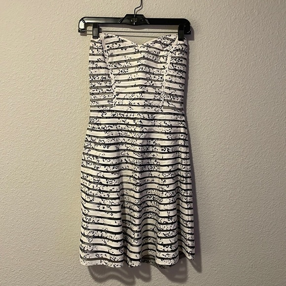 Parker Strapless Dress M - Picture 1 of 3